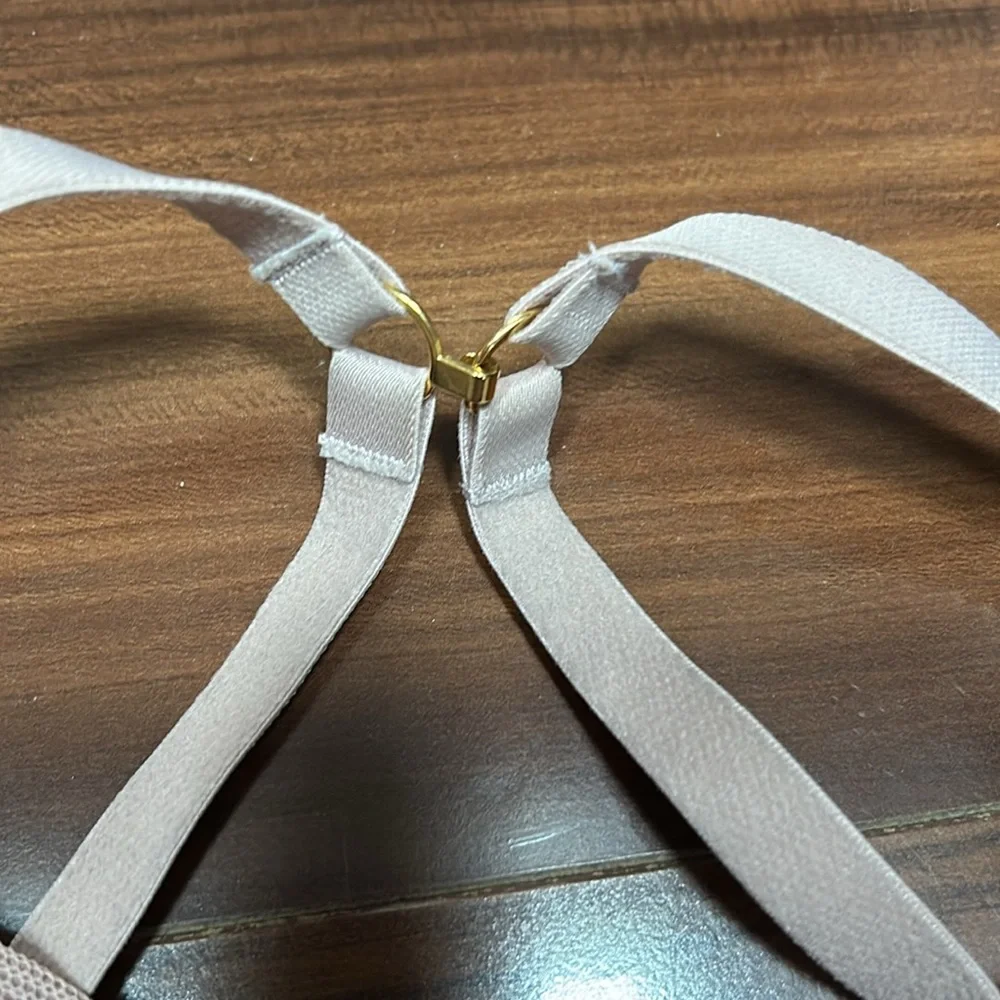 32B Lively wireless lightly padded bra